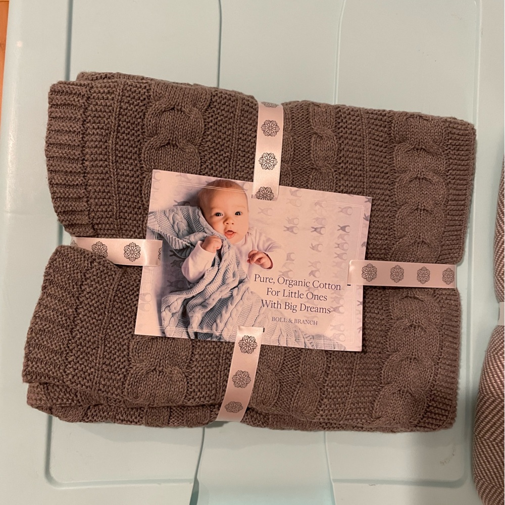 NWT Boll & Branch cable knit baby blanket